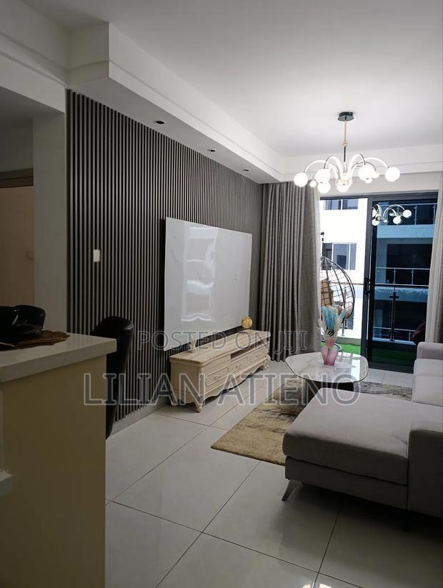 1bdrm Apartment in Gateway Mall Area for sale