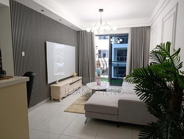 1bdrm Apartment in Gateway Mall Area for sale