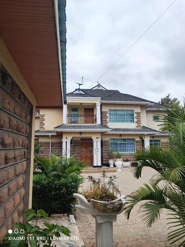 5bdrm Maisonette in Chuna Estate, Kitengela for sale