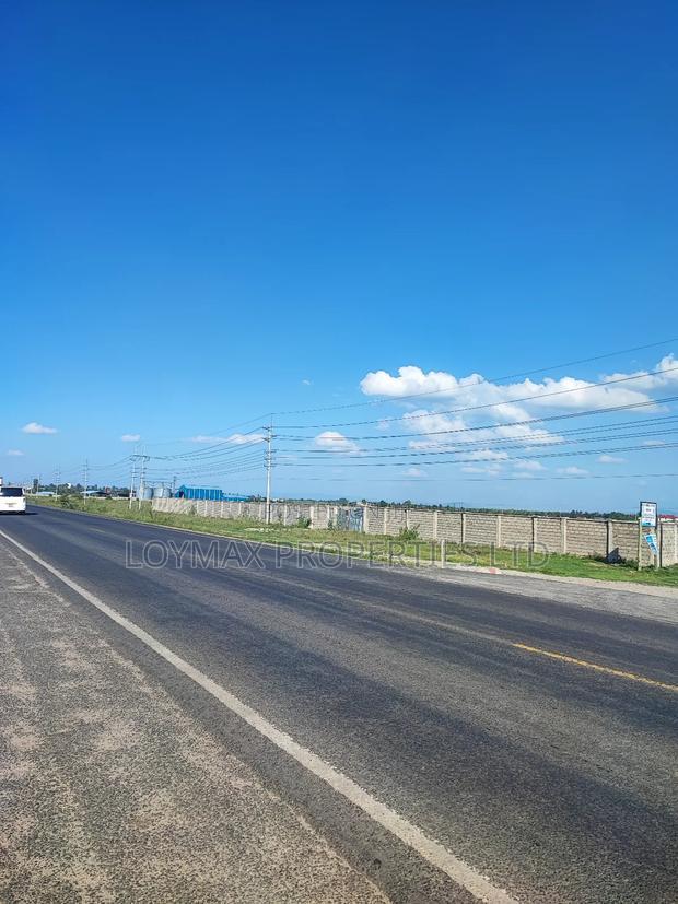 6 Acres on Tarmac Also Touching Kisaju Prayer Centre Road.
