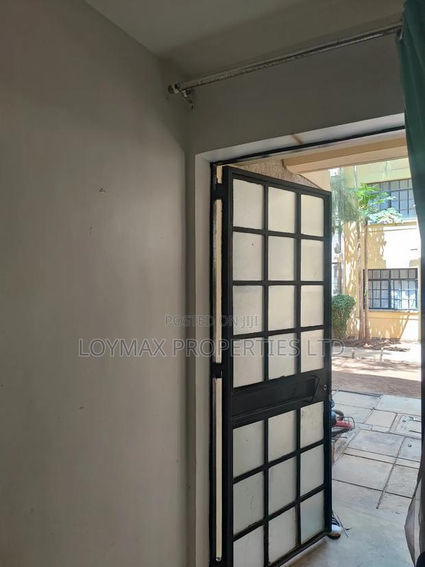 3bdrm Apartment in Karibu Homes, Athi River for sale