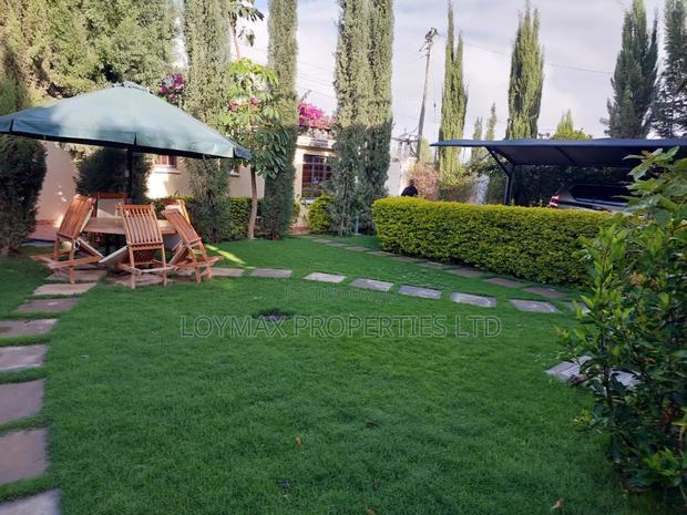 6bdrm Maisonette in Chuna Estate, Kitengela for sale