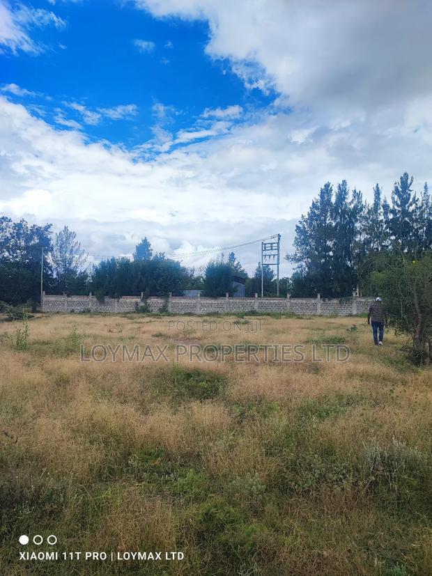 One Acre Industrial on Sale in Kitengela Kisaju Near Tarmac