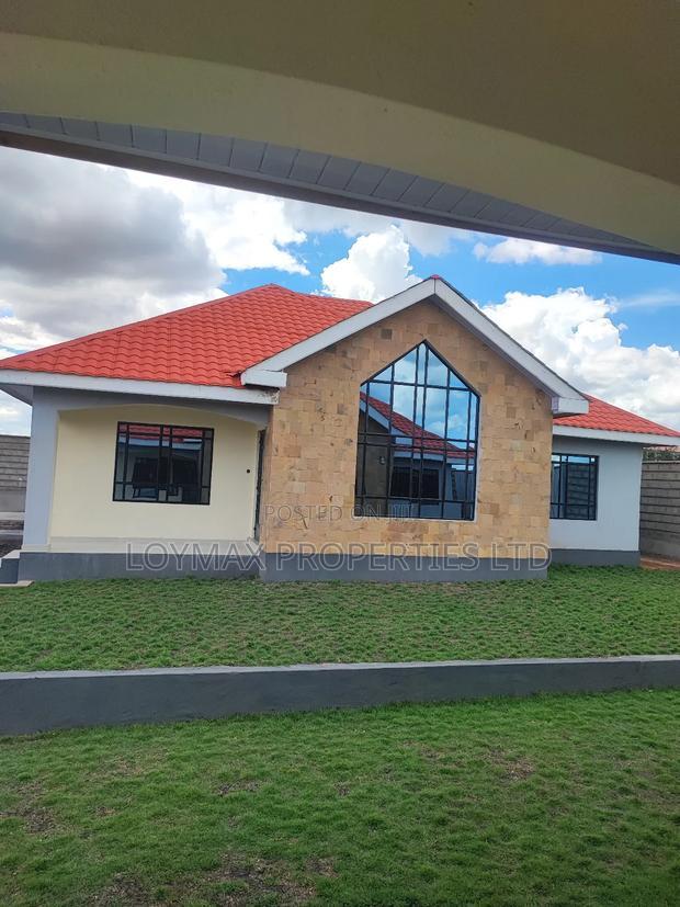 3bdrm Bungalow in Acacia, Kitengela for sale