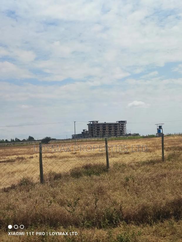 5 to 10 Acres in Kitengela Ostrich Farm