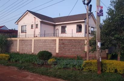6bdrm Maisonette in Ngoigwa Estate for sale