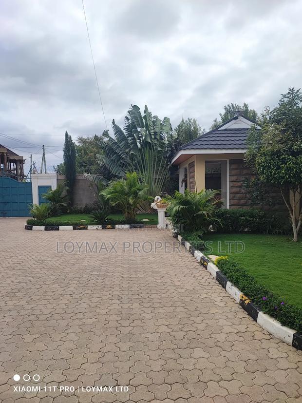 5bdrm Maisonette in Chuna Estate, Kitengela for sale