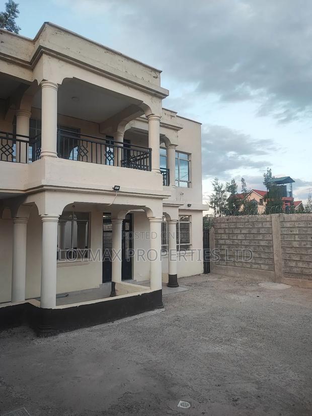 5bdrm Maisonette in Muigai Estate, Kitengela for sale