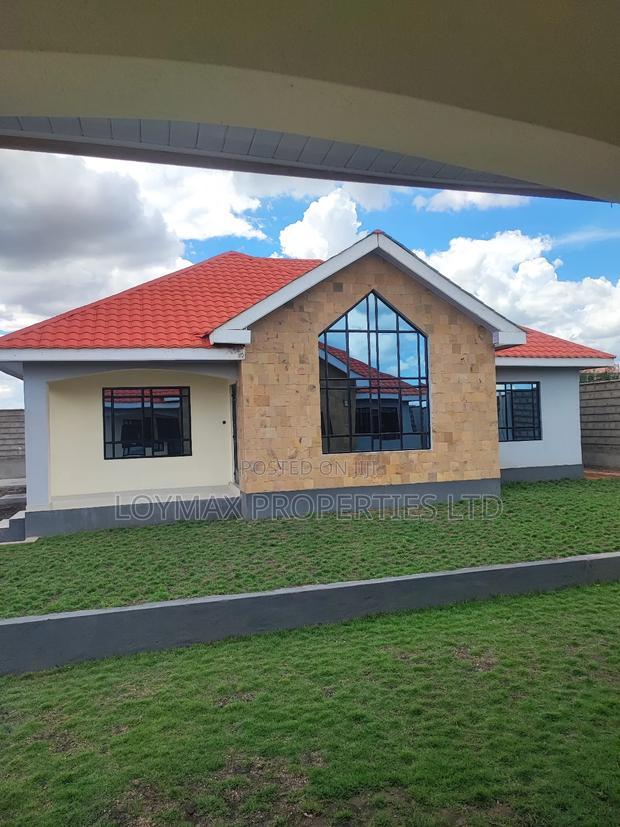 3bdrm Bungalow in Acacia, Kitengela for sale