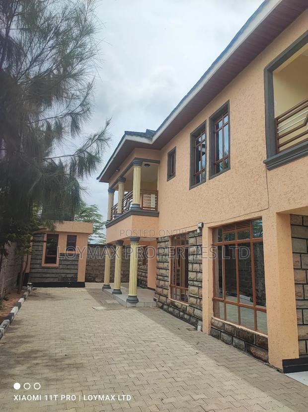 6bdrm Maisonette in Nonkopir Airview, Kitengela for rent