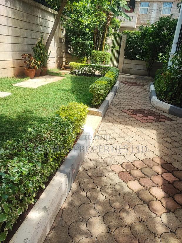 3bdrm Maisonette in Clay City Estate for sale
