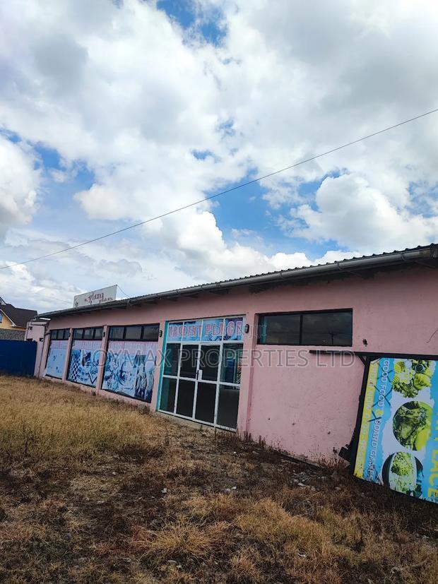 Open Warehouse to Lease in Kitengela Town.