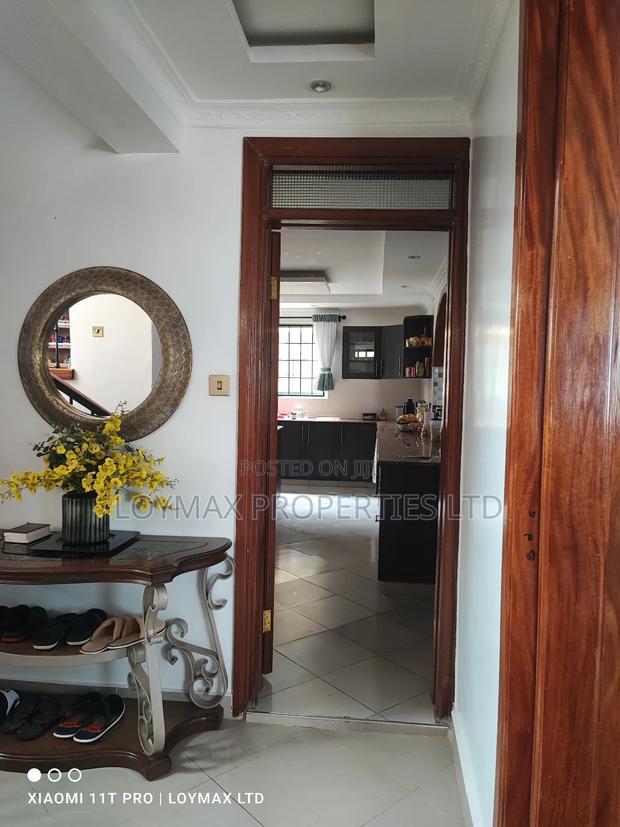 5bdrm Maisonette in Chuna Estate, Kitengela for sale