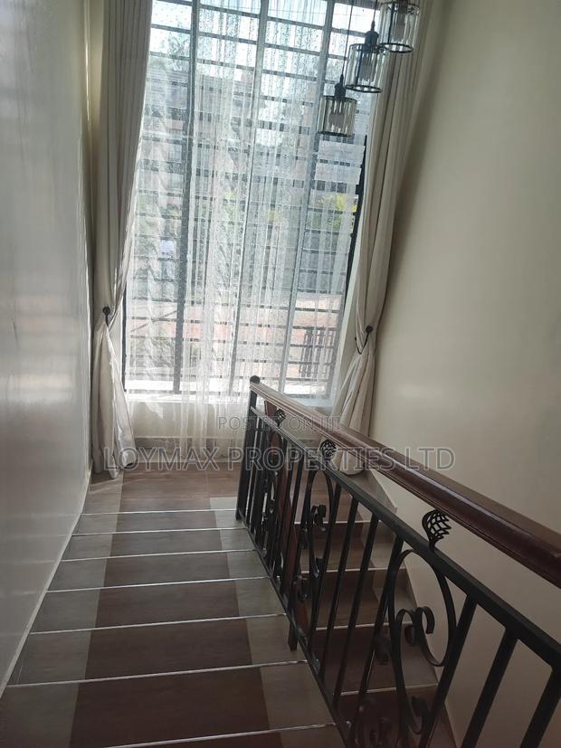 4bdrm Maisonette in Safaricom Two, Kitengela for sale