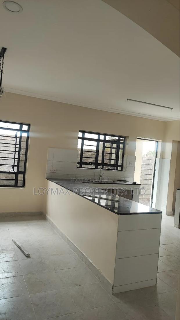 4bdrm Bungalow in Acacia Paradise, Kitengela for sale