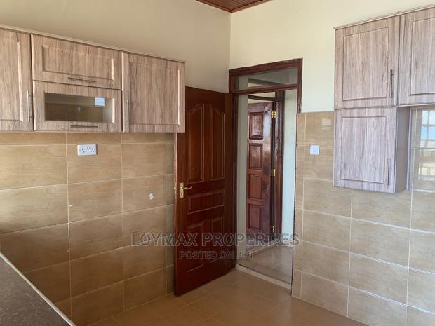 6bdrm Maisonette in Ngoigwa Estate for sale