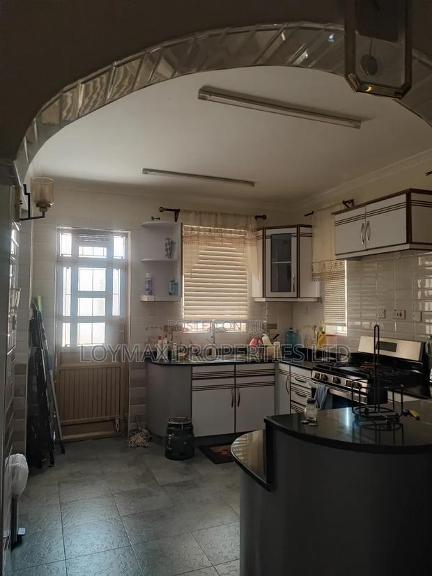3bdrm Maisonette in Clay City Estate for sale