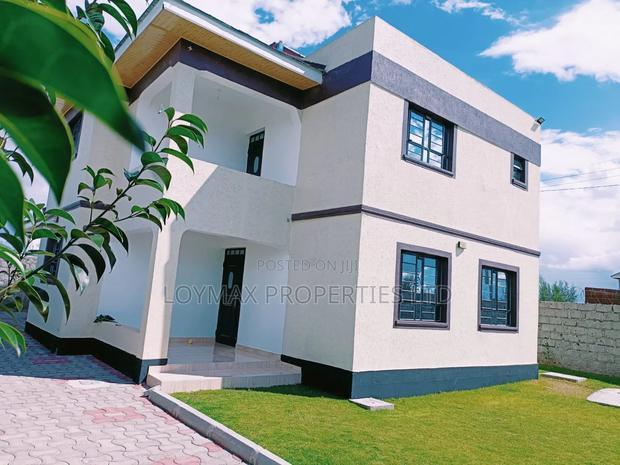 Furnished 4bdrm Maisonette in Kimalat, Kitengela for sale