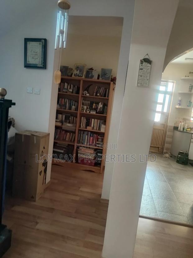 3bdrm Maisonette in Clay City Estate for sale