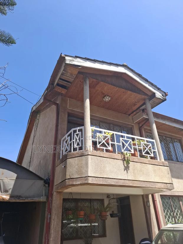 4bdrm Townhouse/Terrace in Valley Arcade for sale