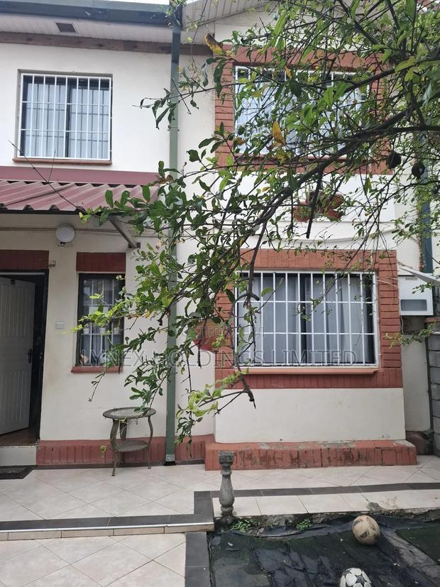 3bdrm Maisonette in Nyayo Estate for sale