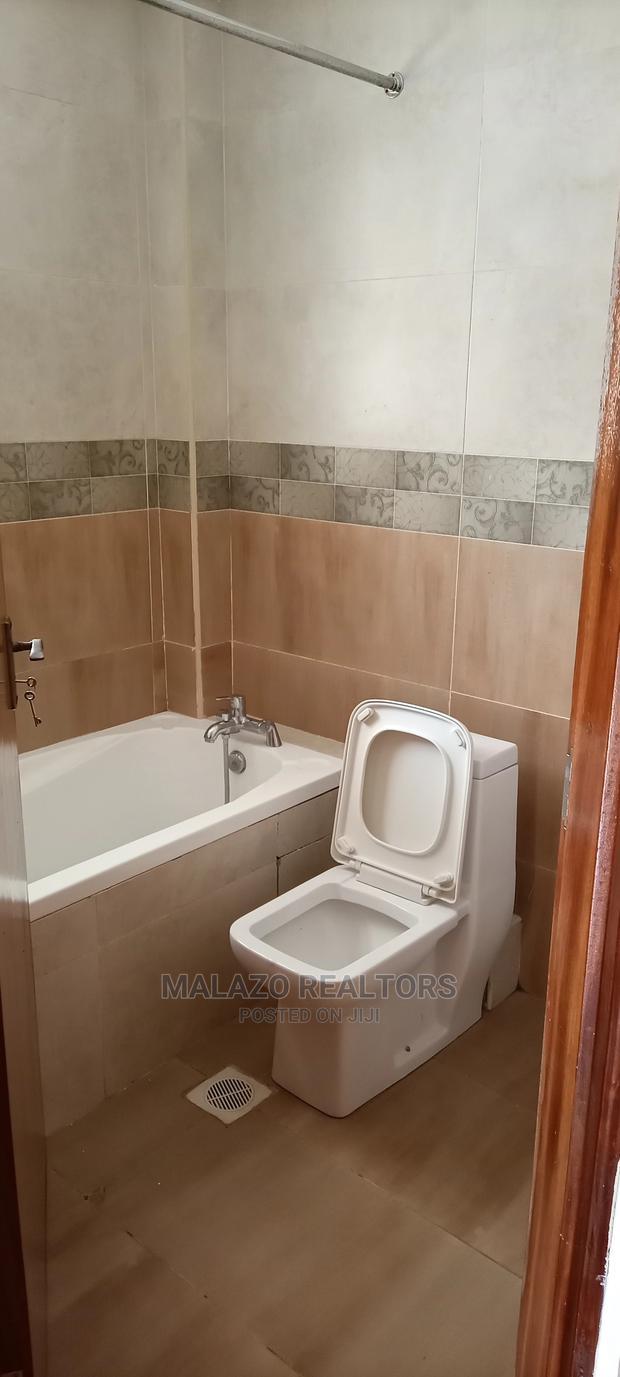 5bdrm Townhouse/Terrace in Henrik Villas, Valley Arcade for Sale