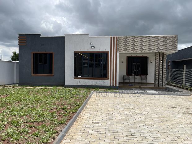 4bdrm Block of Flats in Muigai, Kitengela for sale