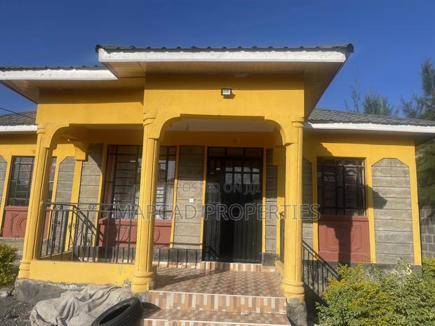 3bdrm Bungalow in Nafaka Estate, Kitengela for sale