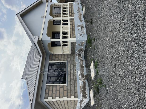 4bdrm Bungalow in Yukos, Kitengela for sale