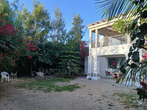 7bdrm House in Airview, Kitengela for sale