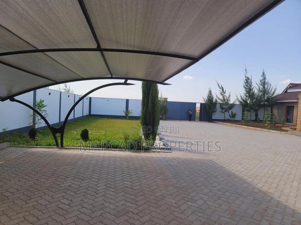 3bdrm Bungalow in Kisaju, Kitengela for sale
