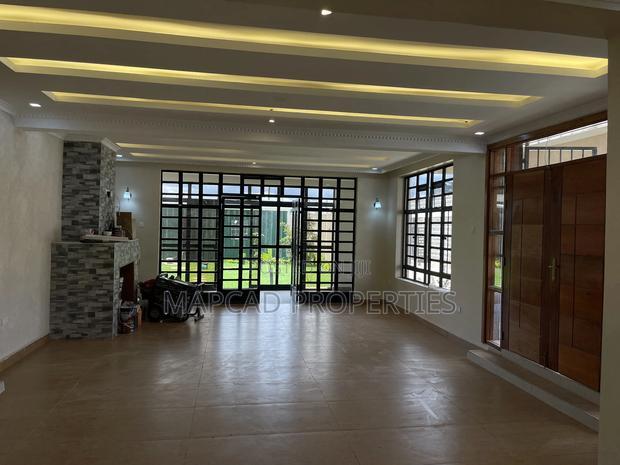 6bdrm Maisonette in Yukos, Kitengela for rent