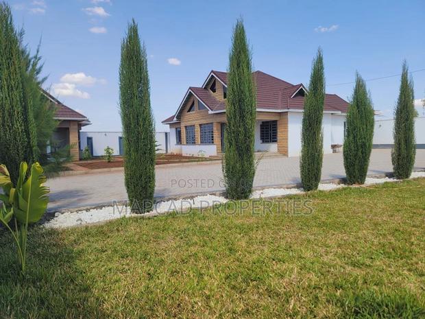 3bdrm Bungalow in Kisaju, Kitengela for sale