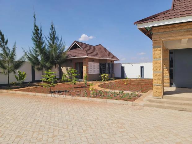 3bdrm Bungalow in Kisaju, Kitengela for sale