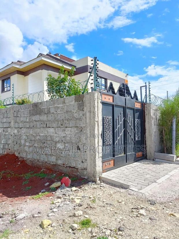 4bdrm Maisonette in Kimalat, Kitengela for sale