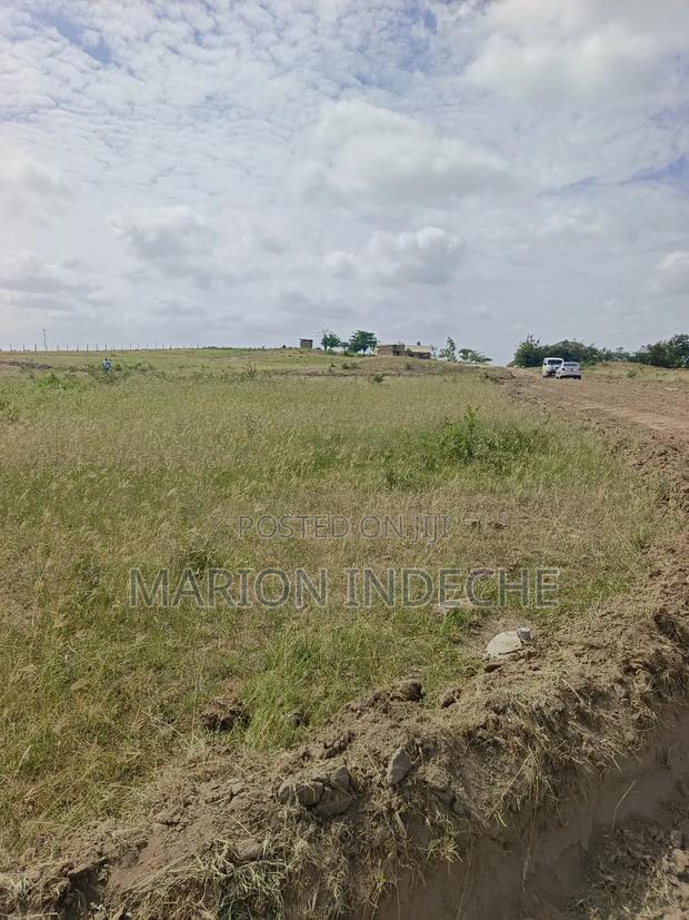 1/8th Acre Mariakani Breeze Point Plots Below