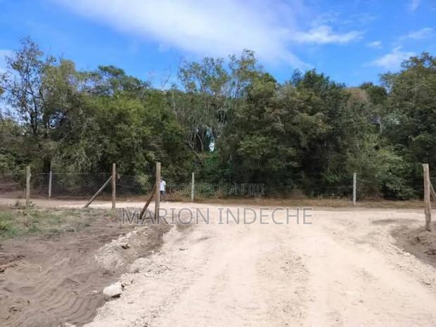 Prime Hidden Gem 50*100ft Plots Selling