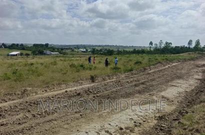 1/8th Acre Mariakani Breeze Point Plots Below