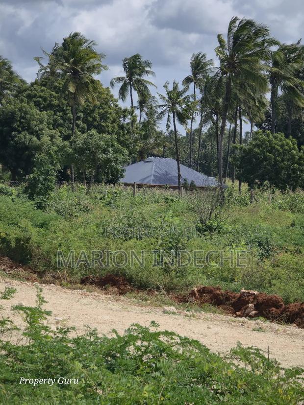 Prime 50by100ft Plots for Sale in ,000