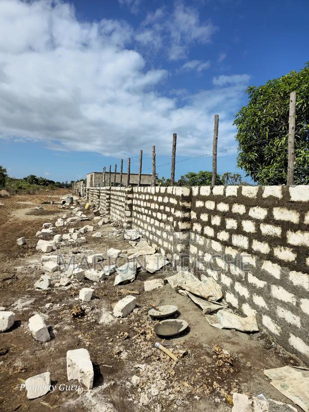 Own a Piece of Diani-Galu Prime 50by100ft