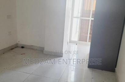 3bdrm Apartment in Kisimani Heights, Ziwa la Ngombe for rent