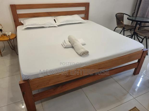 Studio Airbnb for Sale, Running Business