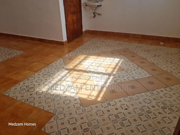 1bdrm Bedsitter in Beach Road, Nyali for rent