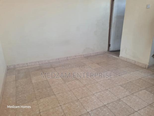 1bdrm Bedsitter in Leisure, Kongowea for rent