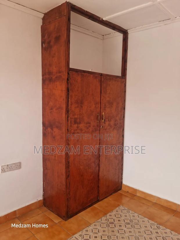 1bdrm Bedsitter in Beach Road, Nyali for rent