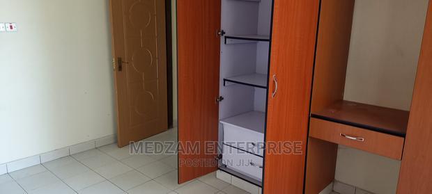 3bdrm Apartment in Kisimani, Ziwa la Ngombe for rent