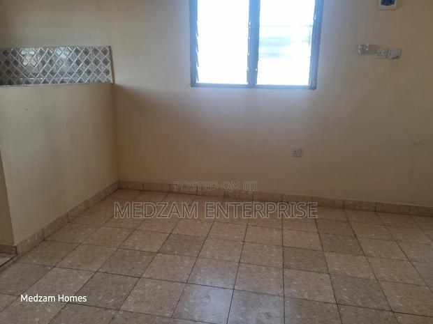 1bdrm Bedsitter in Leisure, Kongowea for rent