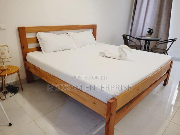 Studio Airbnb for Sale, Running Business