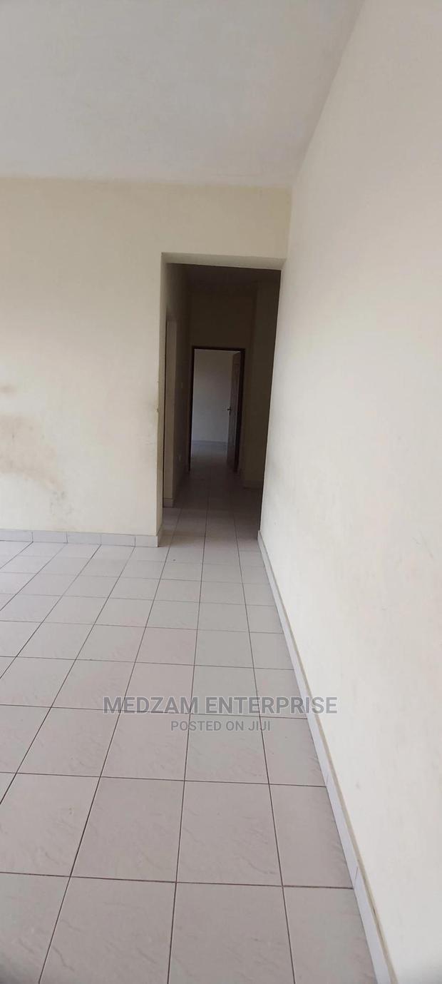 3bdrm Apartment in Kisimani, Ziwa la Ngombe for rent