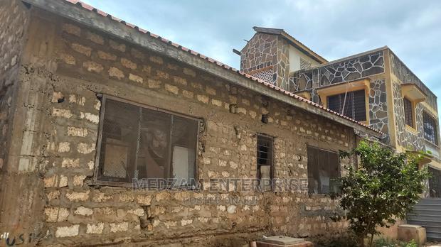 9bdrm Maisonette in Ziwa la Ngombe for sale
